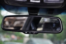 2012款现代劳恩斯酷派2.0T自动Brembo版