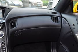 2012款现代劳恩斯酷派2.0T自动Brembo版