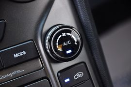 2012款现代劳恩斯酷派2.0T自动Brembo版