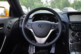 2012款现代劳恩斯酷派2.0T自动Brembo版