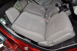 2012款广汽本田锋范1.5L手动精英版