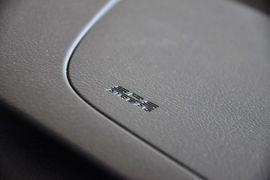 2012款广汽本田锋范1.5L手动精英版