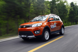 试驾长城哈弗M4