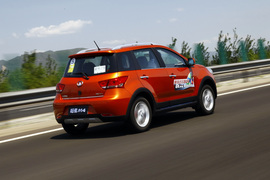 试驾长城哈弗M4