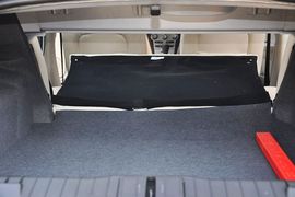 2012款奇瑞A3三厢1.6L