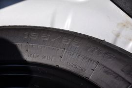 2012款奇瑞A3三厢1.6L