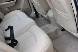 2012款奇瑞A3三厢1.6L