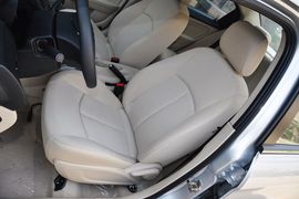 2012款奇瑞A3三厢1.6L