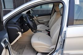 2012款奇瑞A3三厢1.6L