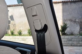 2012款奇瑞A3三厢1.6L