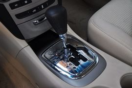 2012款奇瑞A3三厢1.6L