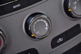 2012款奇瑞A3三厢1.6L