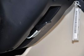 2012款奇瑞A3三厢1.6L