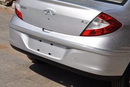 2012款奇瑞A3三厢1.6L