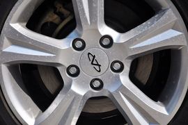 2012款奇瑞A3三厢1.6L