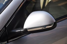 2012款奇瑞A3三厢1.6L