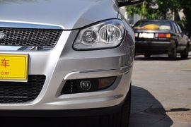 2012款奇瑞A3三厢1.6L
