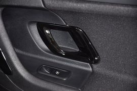 2012款斯柯达晶锐1.6L手动酷黑版