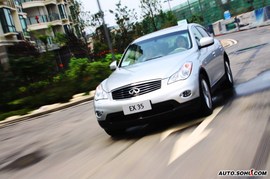 英菲尼迪EX35动态