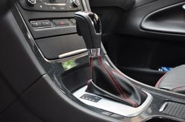 福特蒙迪欧致胜旗舰运动版试驾实拍