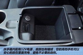 2012款现代劳恩斯酷派2.0T自动Brembo版实拍