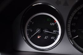 2012款北京奔驰GLK300豪华版