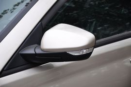 2012款MG6