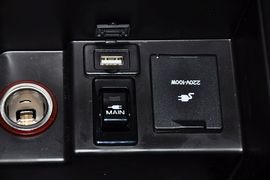 2012款纳智捷大7