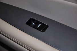 2013款比亚迪S6