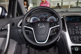 2012款别克英朗XT
