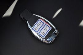 2012款奔驰C63
