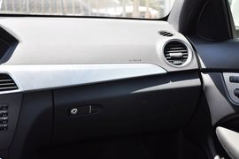 2012款奔驰C63