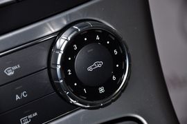 2012款奔驰SLK200时尚型