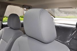 2012款长安CX30三厢1.6L手动豪华型