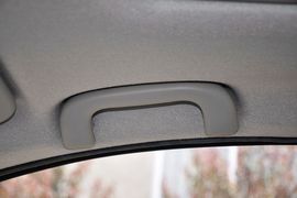 2012款长安CX30三厢1.6L手动豪华型