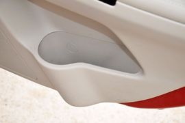 2012款长安逸动1.6L手动舒雅型