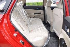 2012款长安逸动1.6L手动舒雅型