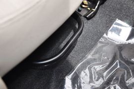 2012款长安逸动1.6L手动舒雅型