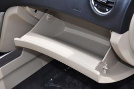 2012款长安逸动1.6L手动舒雅型