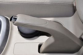 2012款长安逸动1.6L手动舒雅型