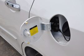 长安新悦翔三厢1.5L手动豪华型