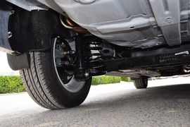 长安新悦翔三厢1.5L手动豪华型