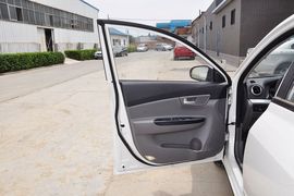 长安新悦翔三厢1.5L手动豪华型