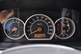长安新悦翔三厢1.5L手动豪华型