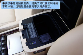 2012款雷克萨斯LX570试驾实拍