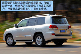 2012款雷克萨斯LX570试驾实拍