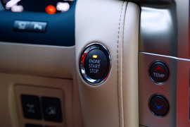 2012款雷克萨斯LX570试驾实拍