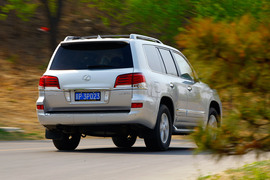 2012款雷克萨斯LX570试驾实拍
