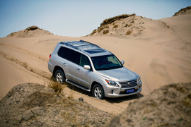2012款雷克萨斯LX570试驾实拍