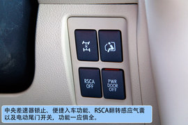 2012款雷克萨斯LX570试驾实拍